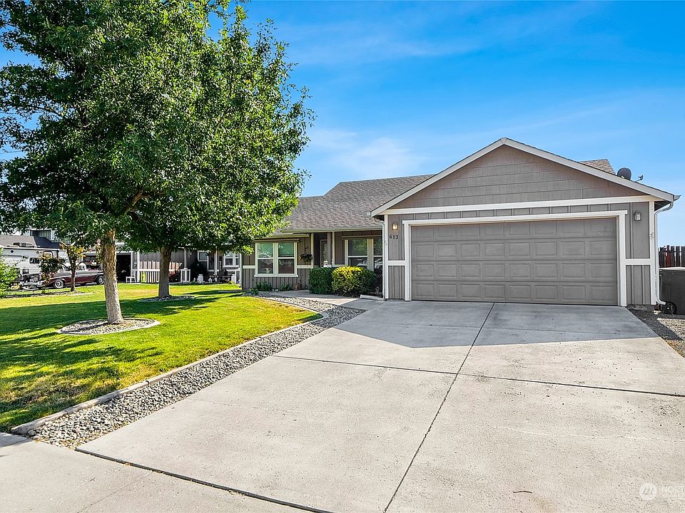 1st image of 613 N Mississippi Drive