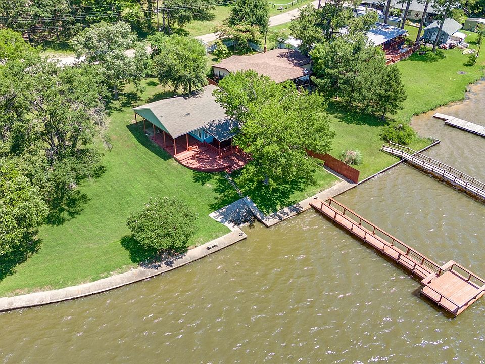 1st image of 218 Sailfish Dr