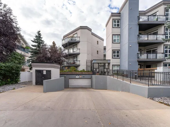 11933 106th Ave NW #104, Edmonton, AB T5H 0S2