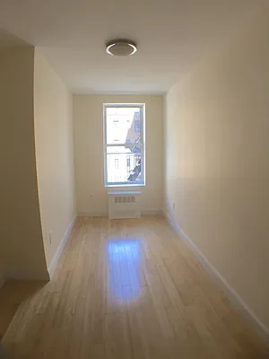 Rented by Newcastle Realty Services | media 14