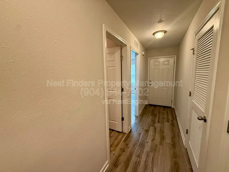 9121 Western Way #4 — Photo 3