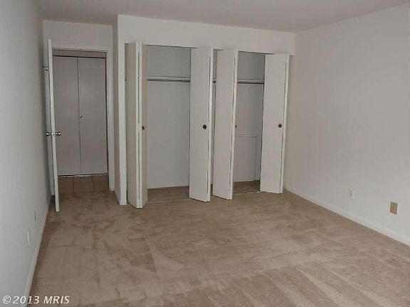 3rd image of 3100 S Manchester St APT 305