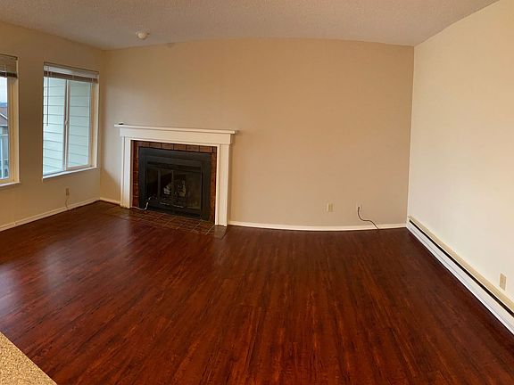 5th image of 615 N State St Unit 101