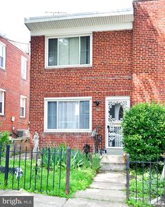 334 Nicholson St NE, Washington, DC, 20011