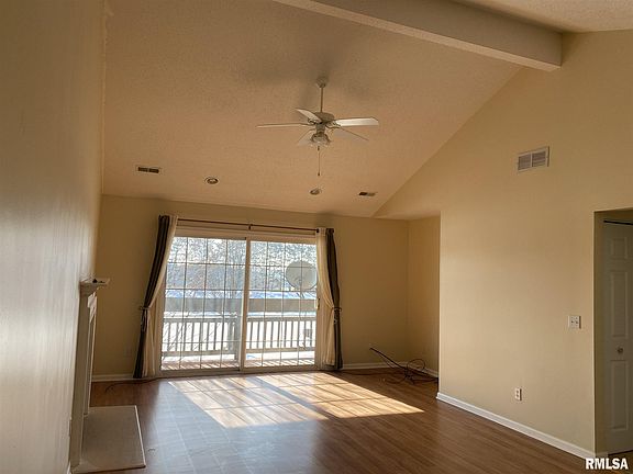 3rd image of 4541 N Thornhill Dr