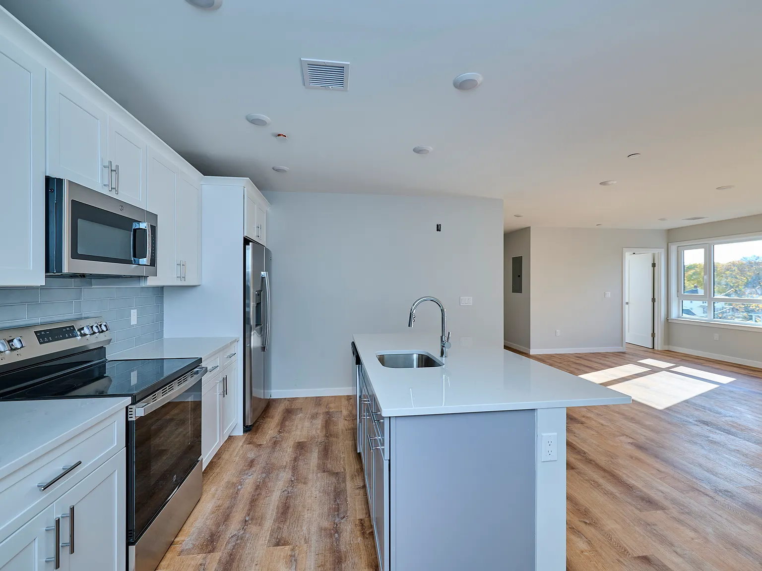 510 Willard Street — Photo 2