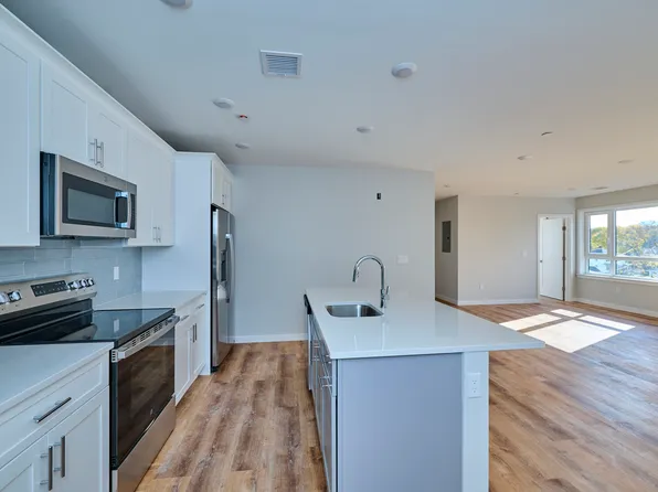 510 Willard Street, 510 Willard St #403, Quincy, MA 02169