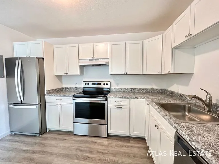 1134 Westmoreland Road — Photo 2