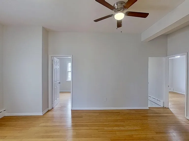 420 Delaware Ave — Photo 22