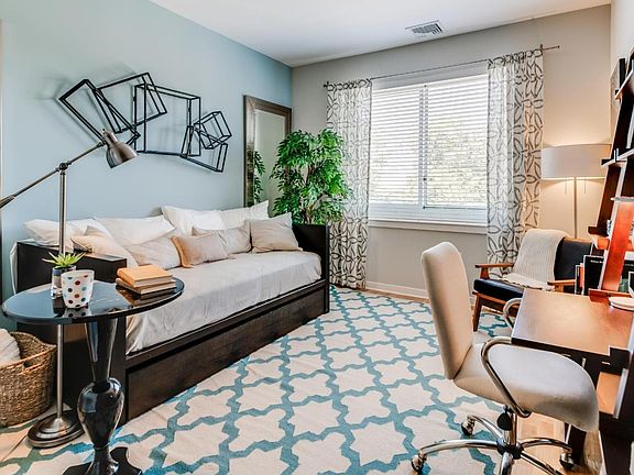 3rd image of 2050 Central Rd #3460d0732