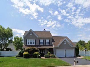 23 Saint Johns Dr, Freehold, NJ 07728