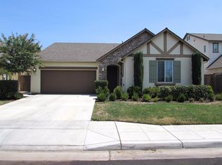 1783 Twinberry Ave, Clovis, CA