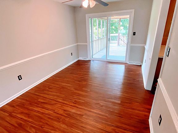 5th image of 229 Maple Hills Dr