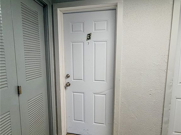 2nd image of 548 Hansen Ave #3