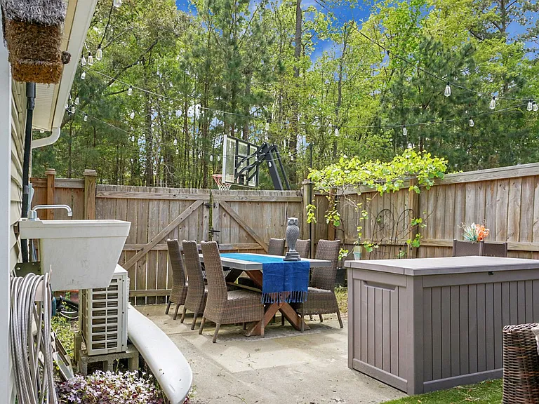 1165 Updyke Dr — Photo 54