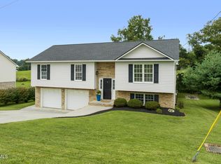 152 Chickasaw Cir, Church Hill, TN 37642