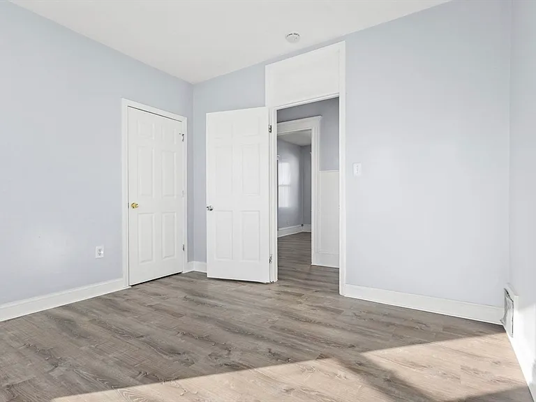 403 Ferry St #2 — Photo 6