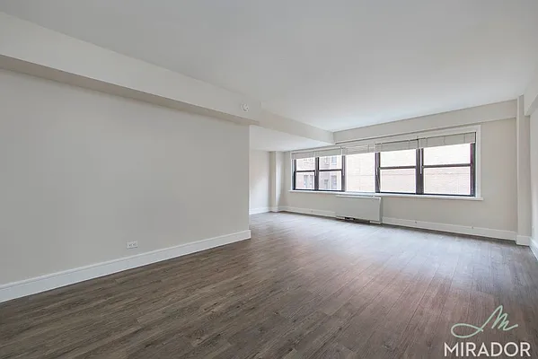 Rented by Mirador Real Estate | media 25