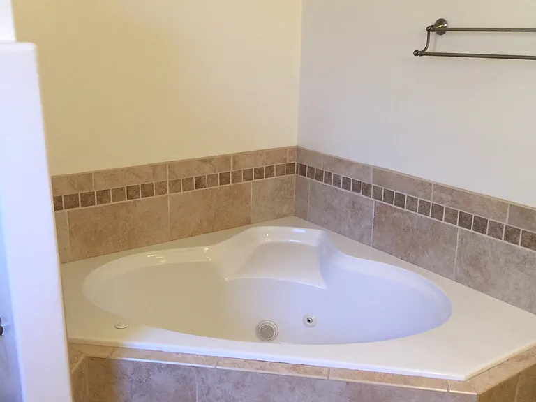 13801 Mercado Dr — Photo 18
