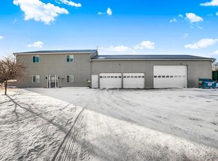 2818 337th Ln NW, Cambridge, MN 55008