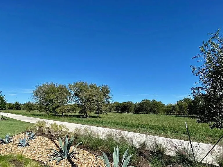 11802 Hurricane Haze Dr — Photo 34