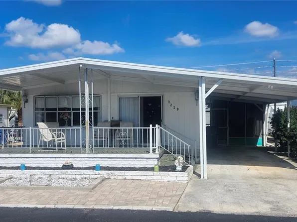 3229 Tiki Dr, Holiday, FL 34691