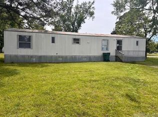 423 W 11th St, Dewitt, AR 72042