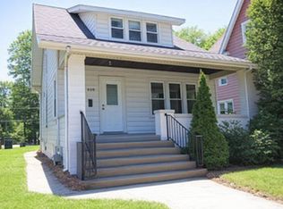 1608 W Fredonia Ave, Peoria, IL