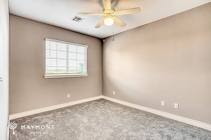 14623 Sanour Dr — Photo 12
