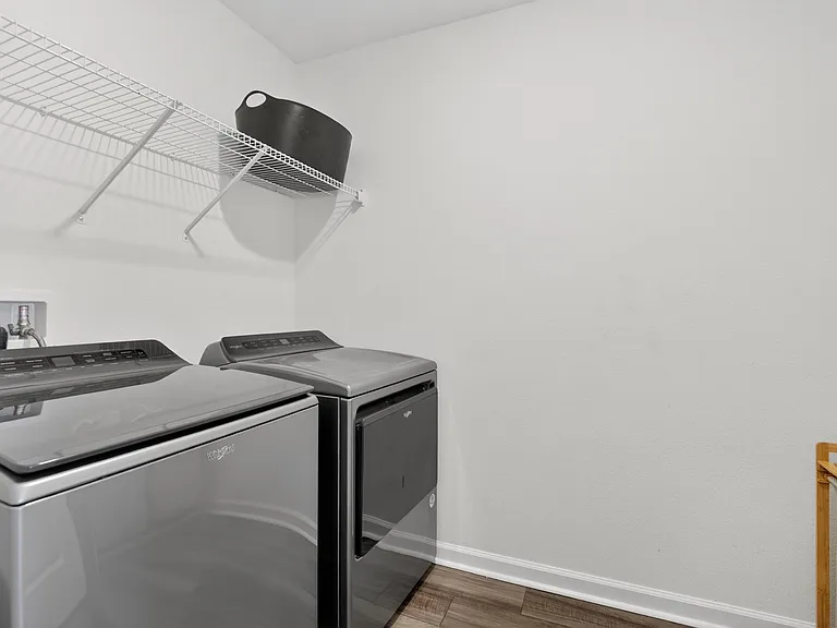 1044 Kelly Fern Loop — Photo 31