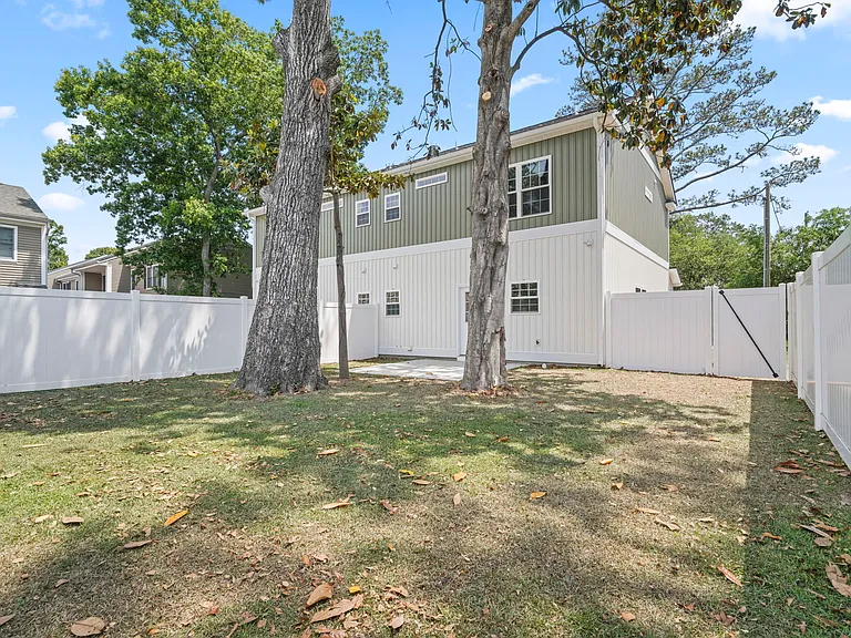 6703 Bryant St #A — Photo 29