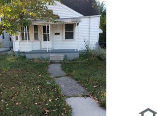 17116 Toepfer Dr, Eastpointe, MI 48021