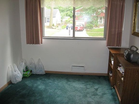 4th image of 5840 Calamie Dr