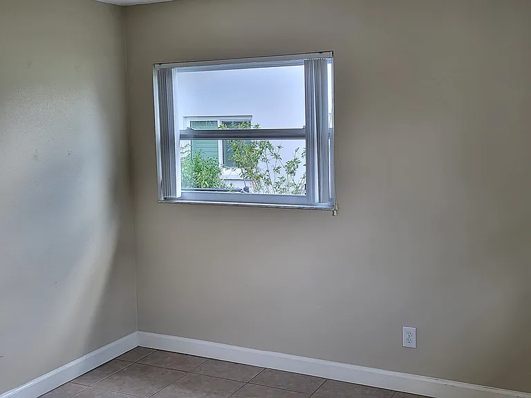 1480 Queen Anne Dr — Photo 51