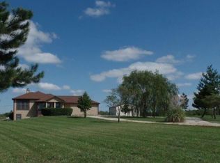 3746 SE 53rd St, Berryton, KS 66409