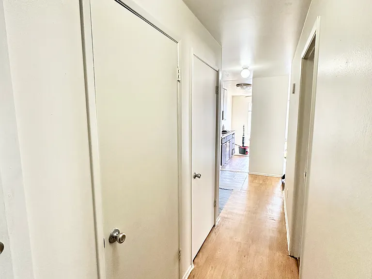 1728 12th Ave S #2 — Photo 4