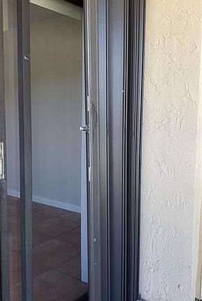 5th image of 422 Lakeview Dr APT 204
