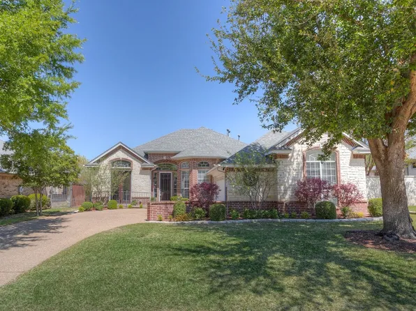 1004 Gabriel Ln, Fort Worth, TX 76116