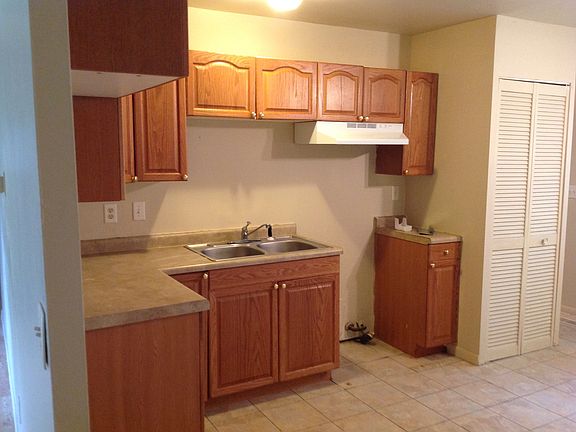 3rd image of 4009 Alsace Ct