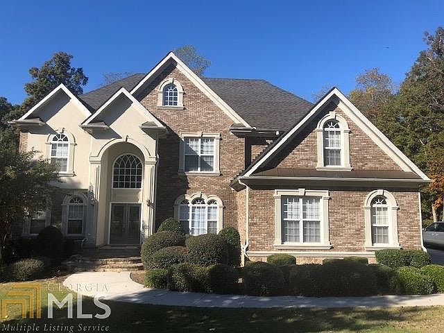 1st image of 2932 Loch Lomond Dr