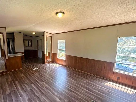 5th image of 1291 Baker Rd