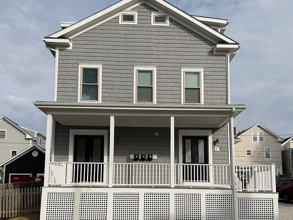 17 Bayview Ave #3