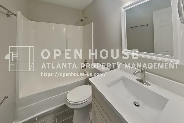 1703 Silverchase Dr SW — Photo 18