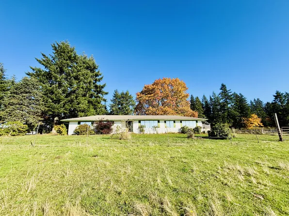 26565 SE Mattson Ln, Eagle Creek, OR 97022