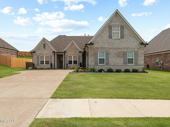 1250 Perry Place Dr, Hernando, MS 38632