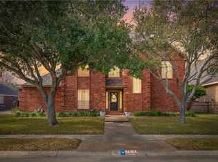 7613 Dijon Lake Dr, Corpus Christi, TX 78413
