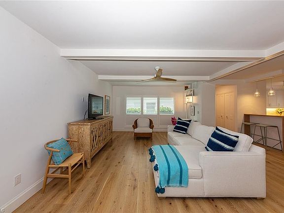 2nd image of 1334 Crayton Rd #1