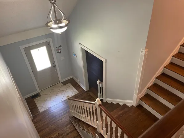 8503 Whites Crk, Catlettsburg, KY 41129