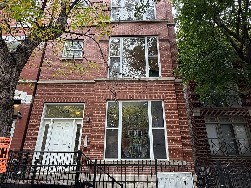 1468 W Erie St