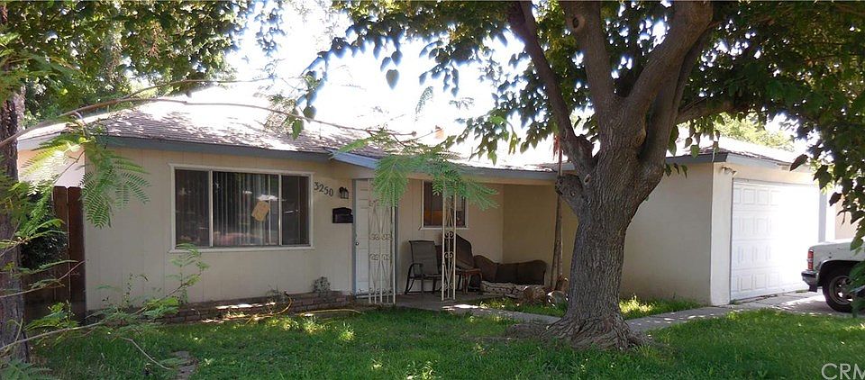1st image of 3250 Loughborough Dr